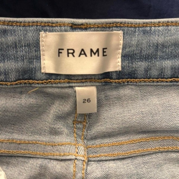 Frame Le Crop Mini Boot Jeans in Blue. - Picture 6 of 9